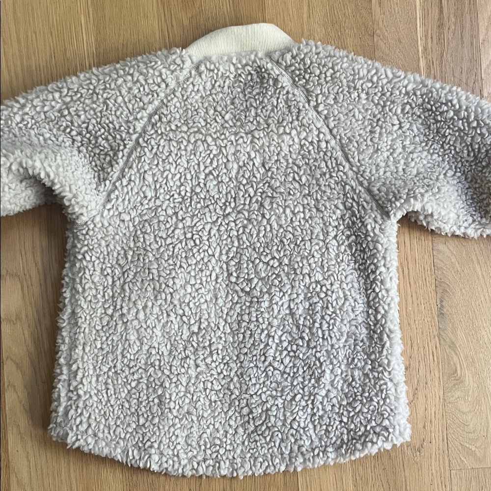 Patagonia Off-White Sherpa Fleece Jacket - Picture 7 of 7